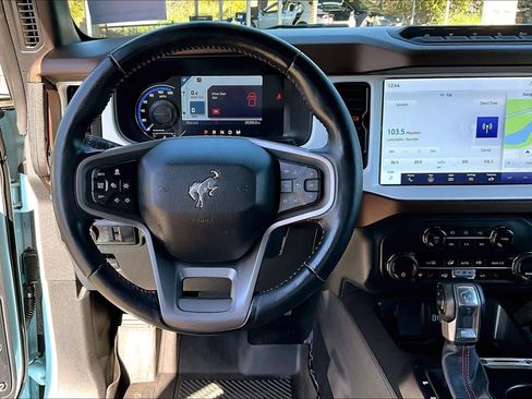 Used 2024 Ford Bronco Heritage Edition image 5