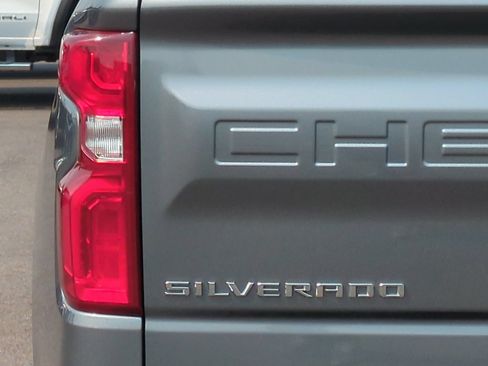 Used 2021 Chevrolet Silverado 1500 High Country w/ Technology Package AWD/4WD image 47