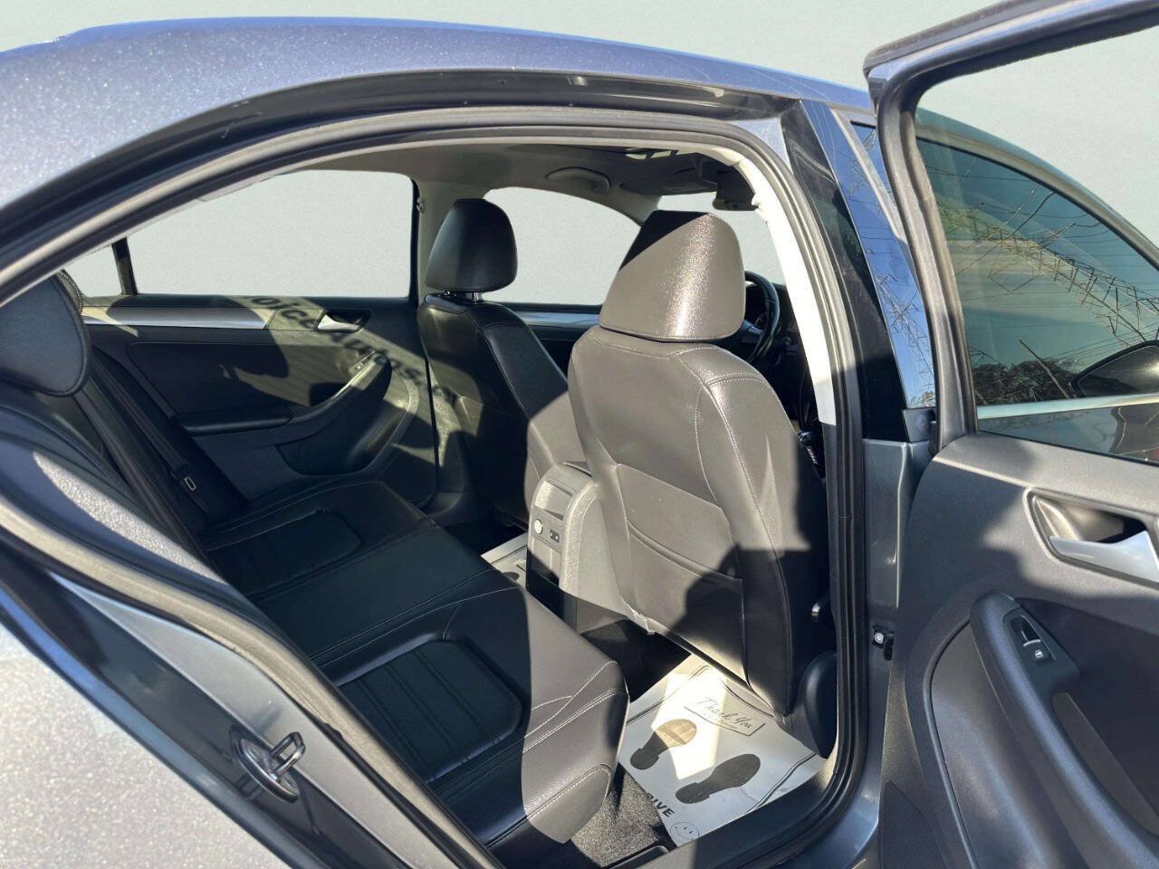 Used 2014 Volkswagen Jetta SEL FWD image 25