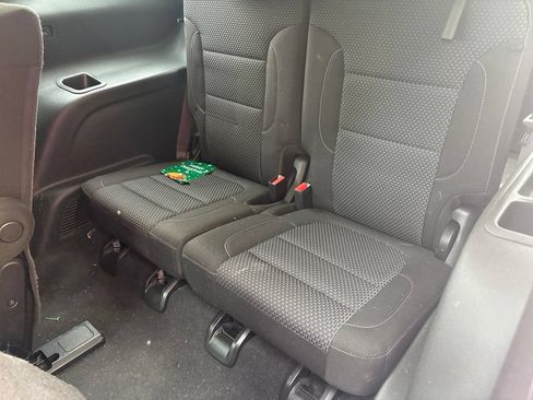 Used 2022 GMC Acadia SLE w/ Driver Convenience Package AWD/4WD image 13