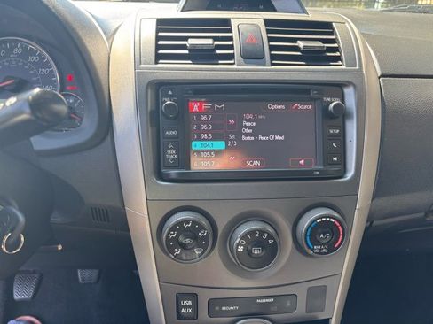 Used 2013 Toyota Corolla S FWD image 15