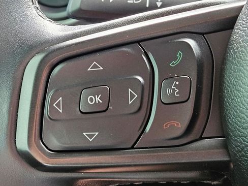 Used 2022 Jeep Wrangler Unlimited Sport AWD/4WD image 25