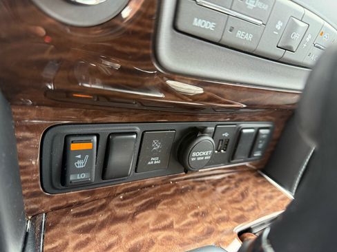 Used 2018 Nissan Armada SV w/ Driver Package image 31