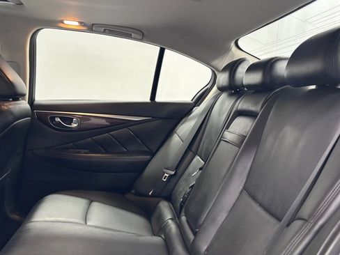 Used 2018 INFINITI Q50 Luxe w/ Essential Package (3.0T Luxe) AWD/4WD image 22