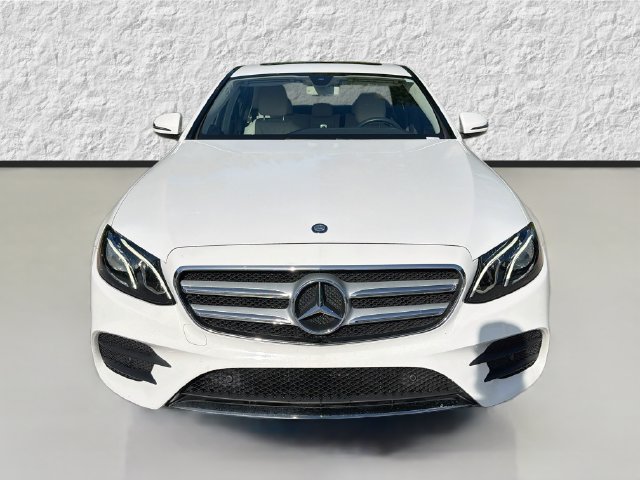 Used 2017 Mercedes-Benz E 300 image 8