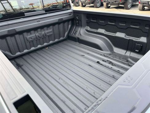 New 2026 GMC Canyon AT4 image 11