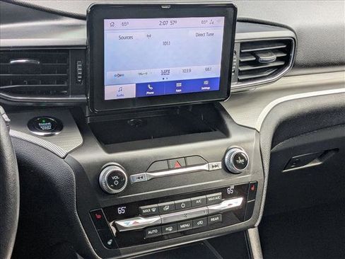 Used 2020 Ford Explorer XLT w/ Equipment Group 202A image 14