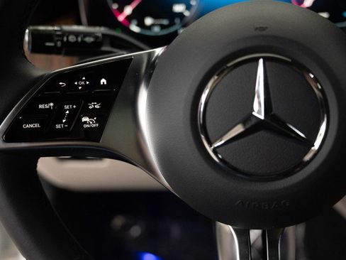 New 2027 Mercedes-Benz GLC 300 image 24