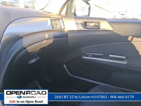Used 2011 Subaru Forester 2.5X image 16