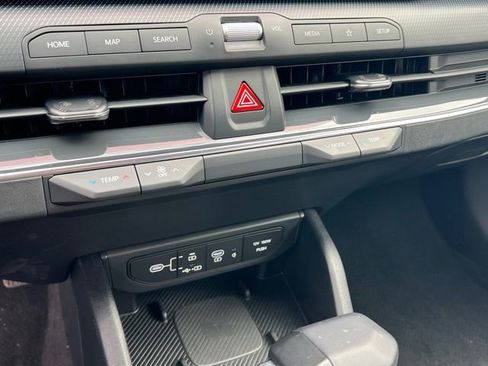 Certified 2025 Kia K4 GT-Line image 21