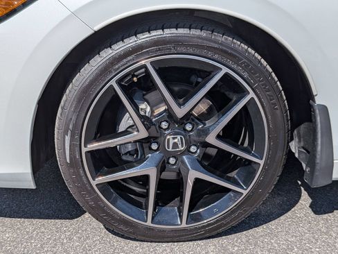 Used 2023 Honda Civic Sport Touring image 10