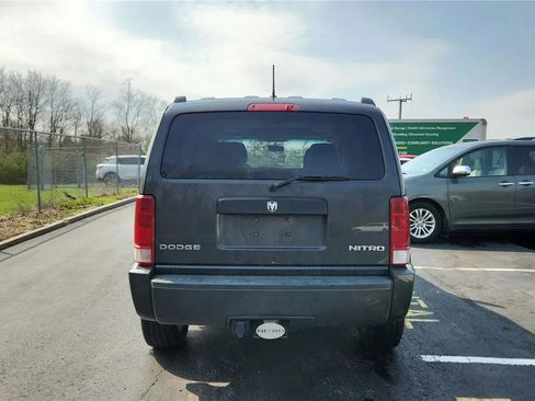 Used 2010 Dodge Nitro SE w/ Popular Equipment Group image 7