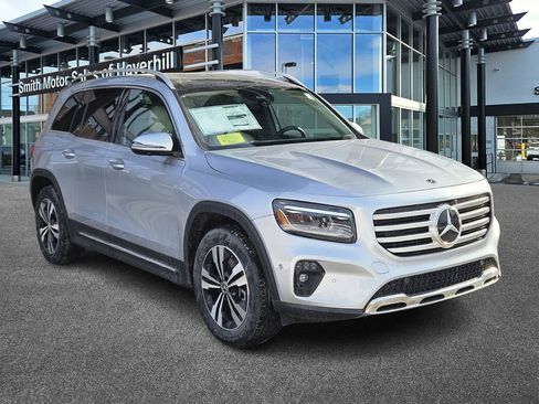 New 2026 Mercedes-Benz GLB 250 4MATIC image 7
