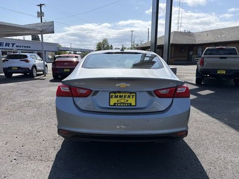 Used 2024 Chevrolet Malibu LT FWD image 4