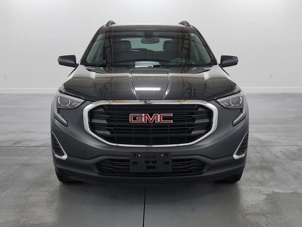 Used 2018 GMC Terrain SLE w/ Driver Convenience Package AWD/4WD image 3