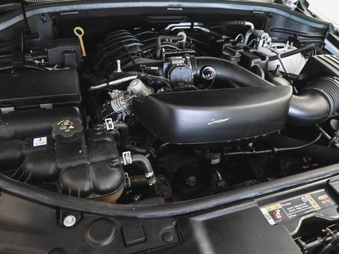 Used 2022 Dodge Durango GT image 38