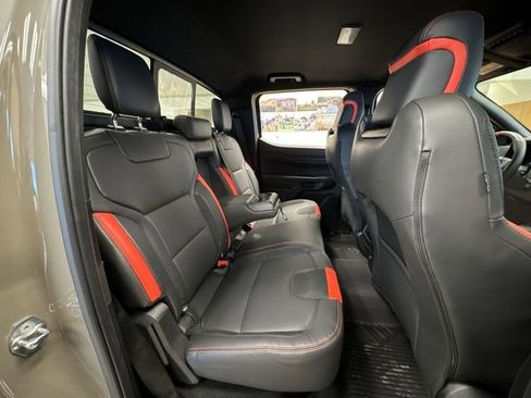 New 2025 Ford Ranger Raptor image 18