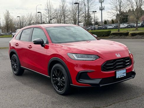 New 2026 Honda HR-V Sport image 2