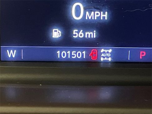 Used 2020 Chevrolet Silverado 1500 RST image 23