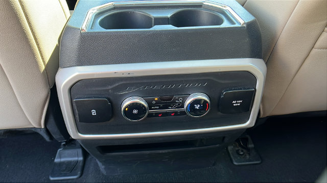 Used 2024 Ford Expedition Max Limited AWD/4WD image 22
