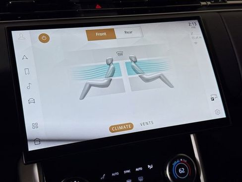 Certified 2023 Land Rover Range Rover SE AWD/4WD image 18