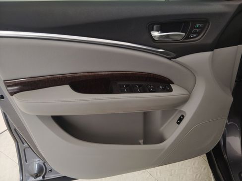 Used 2018 Acura MDX FWD image 10