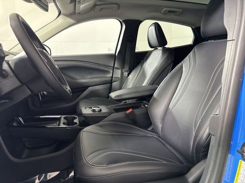 Used 2022 Ford Mustang Mach-E Premium image 4