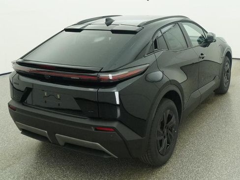 New 2026 Toyota C-HR AWD/4WD image 5