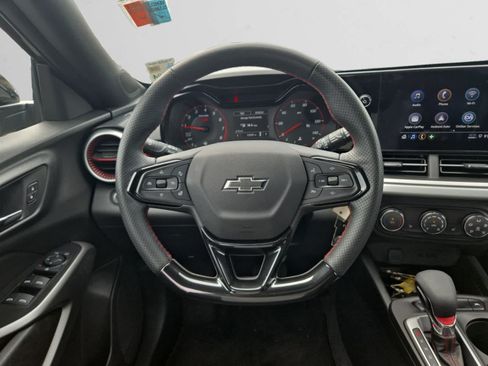 Used 2024 Chevrolet Trax RS w/ Driver Confidence Package FWD image 12