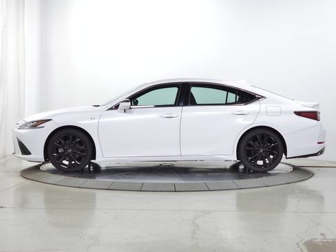 Used 2023 Lexus ES 350 F Sport w/ Accessory Package (Z2) FWD image 4