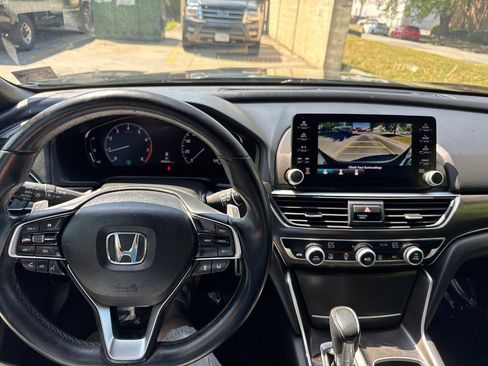 Used 2019 Honda Accord Sport image 25