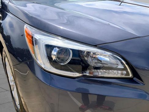 Used 2015 Subaru Legacy 2.5i Premium AWD/4WD image 28