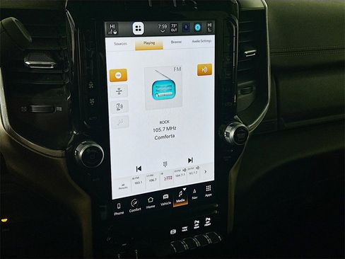 Used 2024 RAM 2500 Laramie image 17