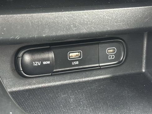 Used 2024 Kia Seltos S AWD/4WD image 18