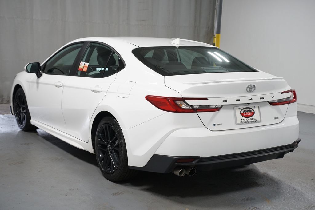Certified 2025 Toyota Camry SE FWD image 6