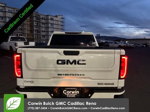 Certified 2021 GMC Sierra 1500 Elevation w/ LPO, Elevation Black Package AWD/4WD image 4