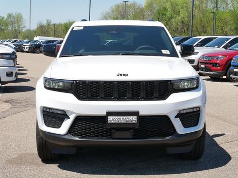 New 2025 Jeep Grand Cherokee Limited image 4