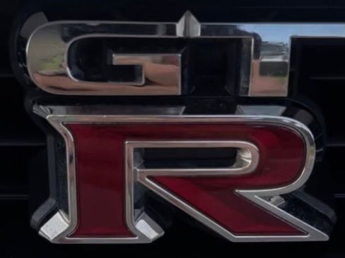 Used 2024 Nissan GT-R Premium w/ Premium Interior Package image 22