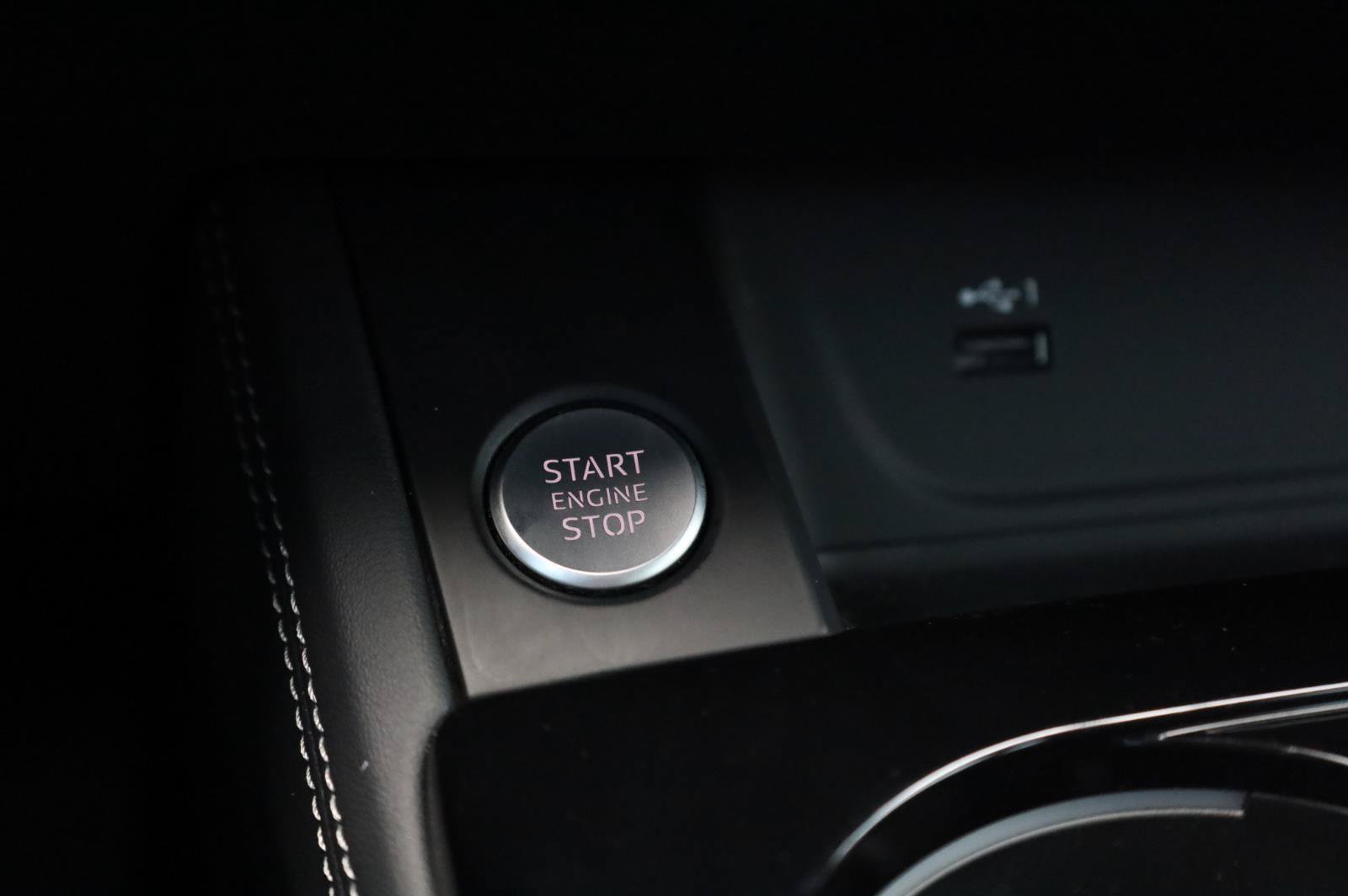 Used 2021 Audi A4 2.0T Premium Plus w/ Premium Plus Package AWD/4WD image 36