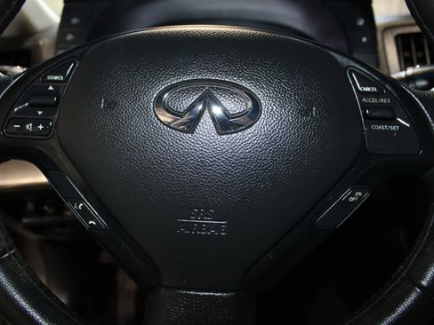 Used 2011 INFINITI G37 Journey w/ Premium Pkg RWD image 19