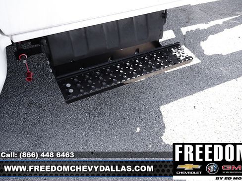 New 2023 Ford F150 LT image 33