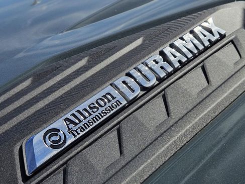 New 2026 Chevrolet Silverado 2500 ZR2 image 14