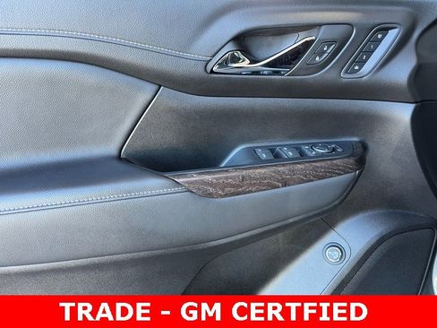 Certified 2023 GMC Acadia Denali w/ Denali Ultimate Package image 10