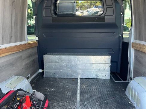 Used 2019 Mercedes-Benz Sprinter 1500 image 6