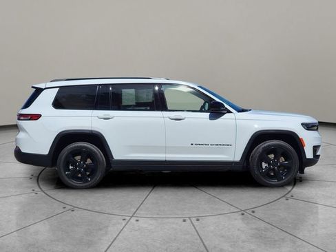 Certified 2023 Jeep Grand Cherokee L Laredo image 13