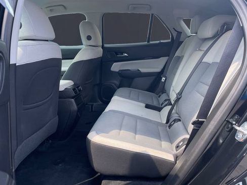 Used 2025 Honda Prologue EX image 13