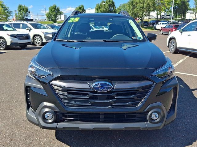 Certified 2025 Subaru Outback AWD/4WD image 2