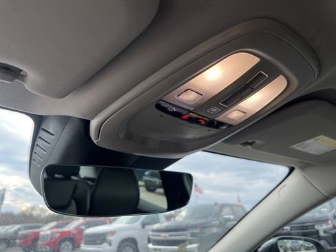 Used 2024 Volvo S60 B5 Core image 19