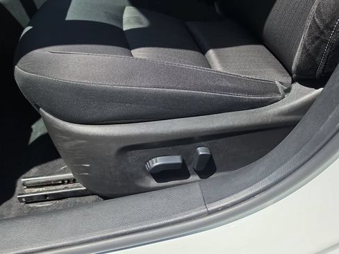 Certified 2024 Nissan Altima 2.5 SV FWD image 20
