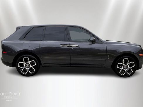 Certified 2022 Rolls-Royce Cullinan Black Badge w/ Dark Exterior Package image 8